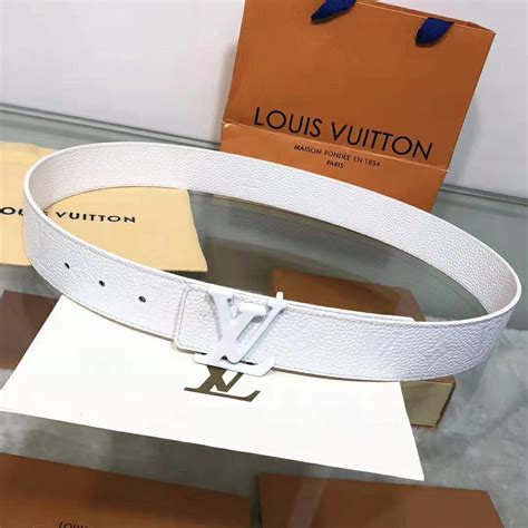 louis vuitton white belt.